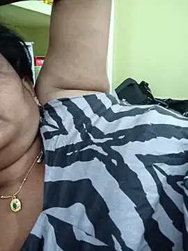 navyasree143 online show from 03-20-26, 04:39