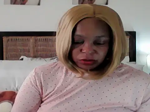 Snapshot of Blacksashaxx chatting on 05-08-26, 08:52 Blacksashaxx online show from 05-08-26, 08:52