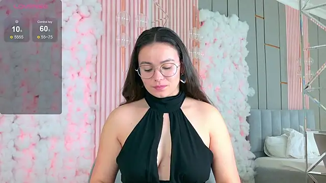 GabiBatista online show from 11-05-25, 05:07