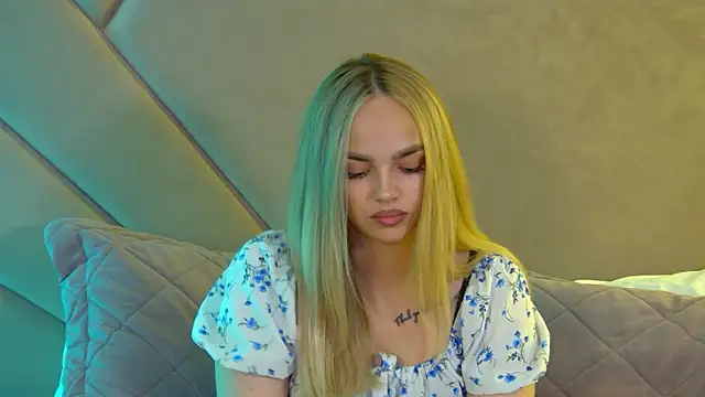 AnitaVenture online show from 07-08-26, 04:17