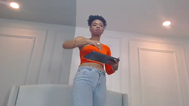 ChantalGarner online show from 10-14-25, 02:51