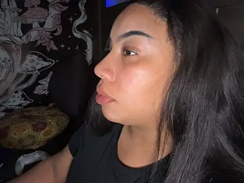 Snapshot of NeliaHexxen chatting on 12-04-25, 02:59 NeliaHexxen online show from 12-04-25, 02:59