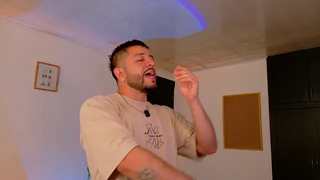 TomSloam online show from 11-15-25, 05:31