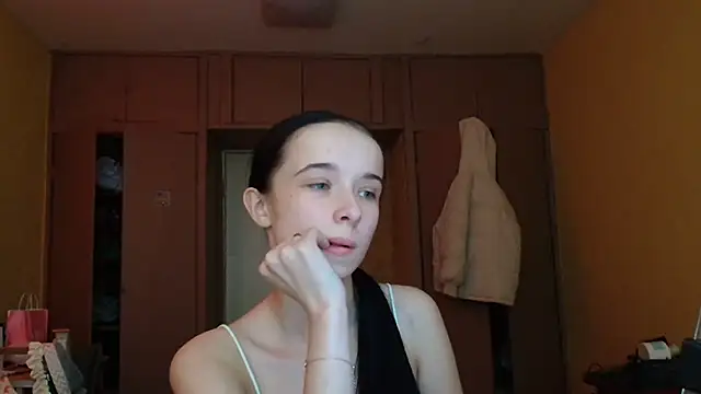 Emilia Light online show from 02-27-26, 02:17