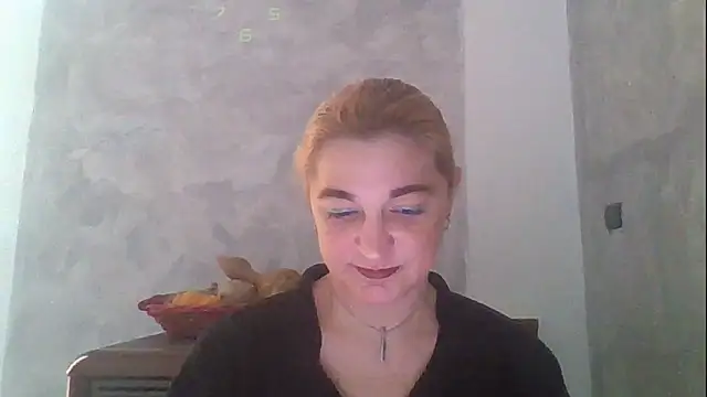 Snapshot of GoldenAngelMilf chatting on 02-13-26, 12:01 GoldenAngelMilf online show from 02-13-26, 12:01