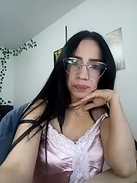 YaraDuartee online show from 11-02-25, 08:44