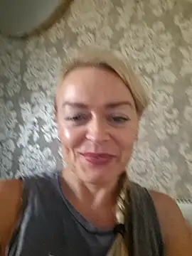 demidelightfulxx online show from 09-30-25, 11:48