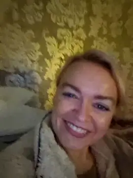 demidelightfulxx online show from 10-22-25, 06:57