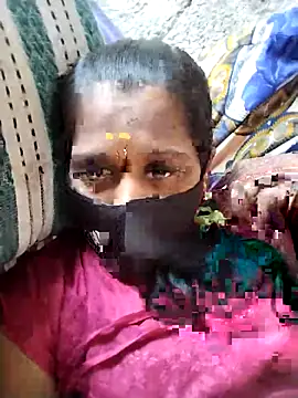 Snapshot of Tamil_Hot_Sandy chatting on 11-13-25, 05:50 Tamil Hot Sandy online show from 11-13-25, 05:50