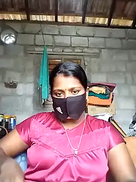 Snapshot of Tamil_Hot_Sandy chatting on 11-19-25, 04:45 Tamil Hot Sandy online show from 11-19-25, 04:45