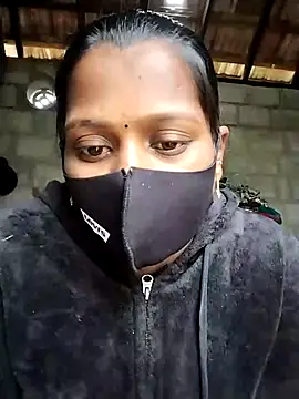 Snapshot of Tamil_Hot_Sandy chatting on 11-29-25, 03:09 Tamil Hot Sandy online show from 11-29-25, 03:09