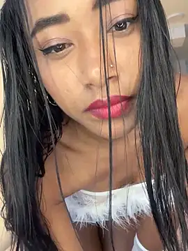 Soleyma  online show from 10-07-25, 03:09