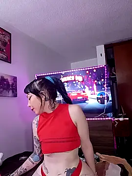 Snapshot of pinklajokr chatting on 11-10-25, 12:53 pinklajokr online show from 11-10-25, 12:53