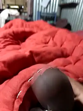 Snapshot of WrongAngle30 chatting on 11-15-25, 08:11 WrongAngle30 online show from 11-15-25, 08:11