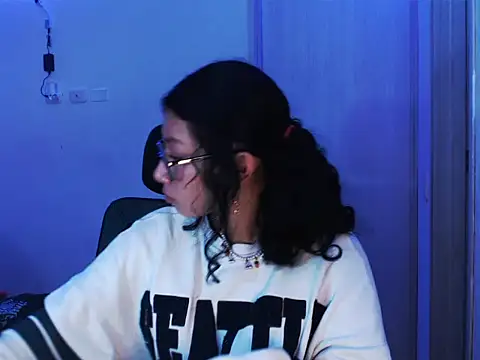 Ivonnybonn online show from 01-08-26, 10:23