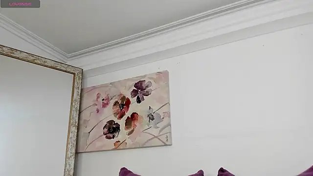 sofi laane online show from 11-23-25, 01:22