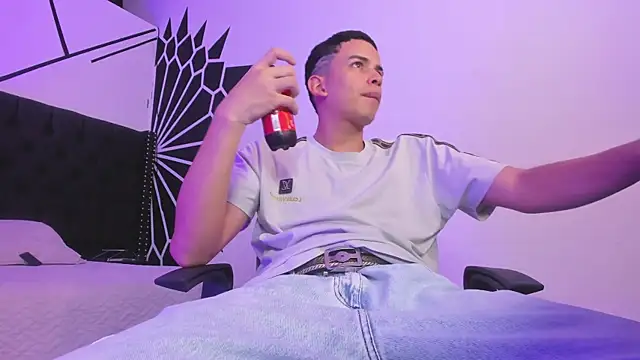 JuanSixx online show from 09-30-25, 03:44