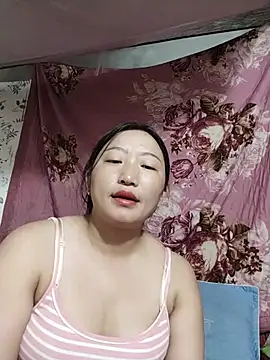 Snapshot of zhen-zo chatting on 07-16-26, 02:28 zhen-zo online show from 07-16-26, 02:28