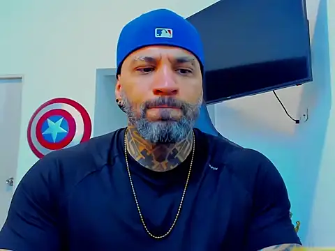 JoshRigby online show from 10-08-25, 07:22