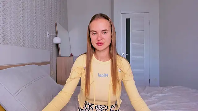 LilMary  online show from 10-14-25, 06:03