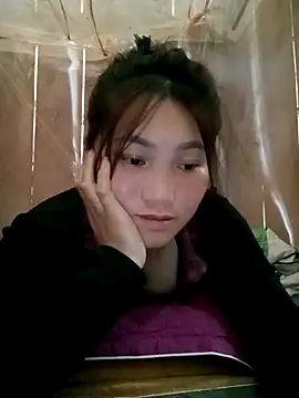 Snapshot of min-xinh chatting on 10-12-25, 06:34 min-xinh online show from 10-12-25, 06:34
