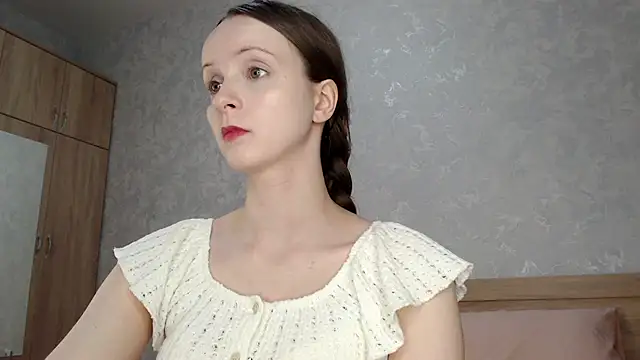 Snapshot of Yourplayfulspark chatting on 11-05-25, 12:32 Yourplayfulspark online show from 11-05-25, 12:32