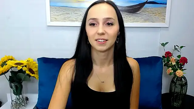 Snapshot of LuisaLive chatting on 05-08-26, 06:19 LuisaLive online show from 05-08-26, 06:19