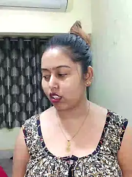 Snapshot of Hot_Misti_69 chatting on 05-13-26, 04:37 Hot Misti 69 online show from 05-13-26, 04:37