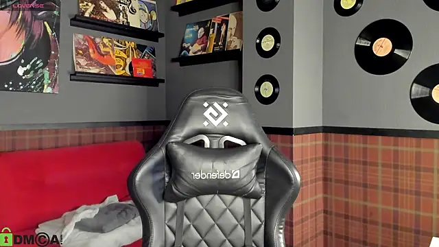 KarinaBroks online show from 12-05-25, 09:29