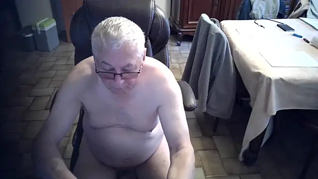 Alain633 online show from 10-05-25, 04:16