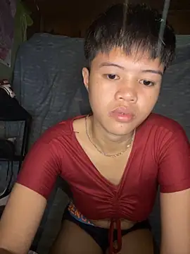 Snapshot of Obre17 chatting on 10-02-25, 03:13 Obre17 online show from 10-02-25, 03:13