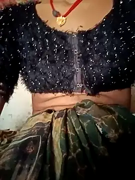 Snapshot of Lona2525 chatting on 09-27-25, 05:34 Lona2525 online show from 09-27-25, 05:34