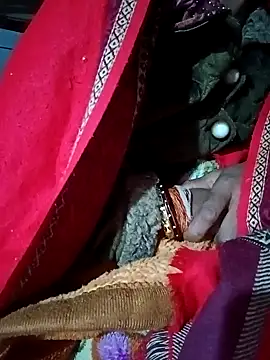 Snapshot of Lona2525 chatting on 12-22-25, 06:38 Lona2525 online show from 12-22-25, 06:38