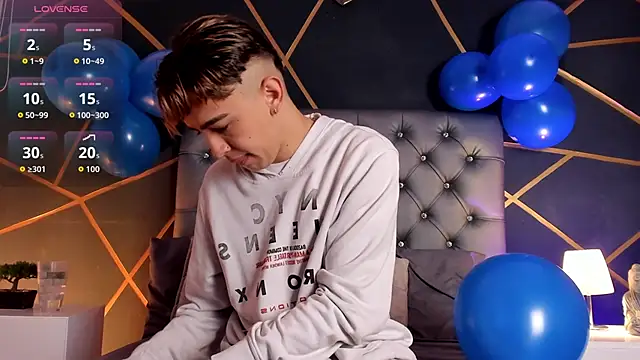 Lian Miller1  online show from 03-18-26, 12:41