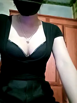 Snapshot of LenaCii chatting on 10-02-25, 03:57 LenaCii online show from 10-02-25, 03:57