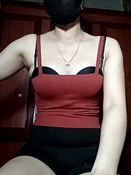 Snapshot of LenaCii chatting on 10-16-25, 06:42 LenaCii online show from 10-16-25, 06:42