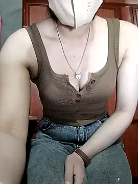 Snapshot of LenaCii chatting on 10-27-25, 03:16 LenaCii online show from 10-27-25, 03:16