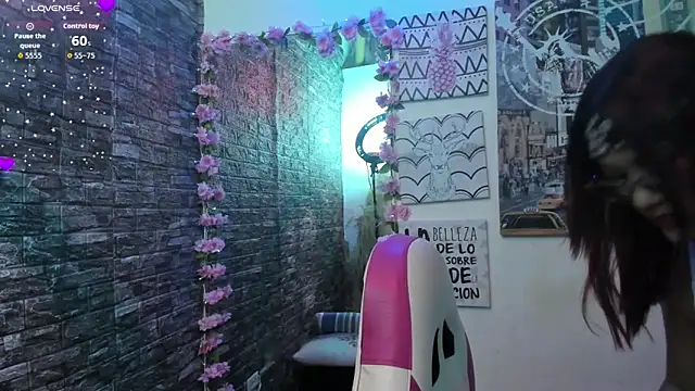 valery  star online show from 10-13-25, 01:33