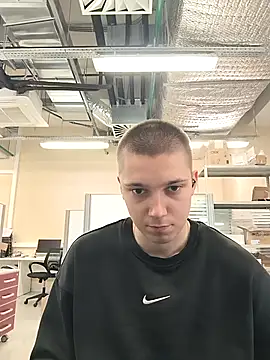 Snapshot of Eggor-20 chatting on 11-26-25, 11:55 Eggor-20 online show from 11-26-25, 11:55