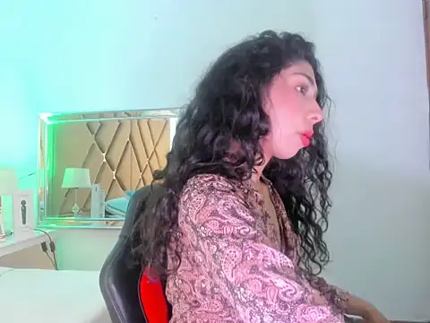 EmmaTeen18 online show from 10-09-25, 01:09