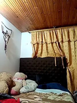 Snapshot of QueenBDSM chatting on 11-09-25, 03:16 QueenBDSM online show from 11-09-25, 03:16