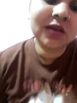 Snapshot of Mamta-Thakur chatting on 10-28-25, 06:32 Mamta-Thakur online show from 10-28-25, 06:32