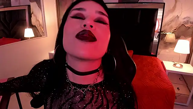 SusanVilla online show from 11-20-25, 07:46