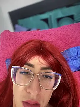 NICOLLE  12 online show from 10-14-25, 07:42