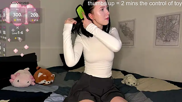 Snapshot of KayaNorth chatting on 02-13-26, 03:52 KayaNorth online show from 02-13-26, 03:52