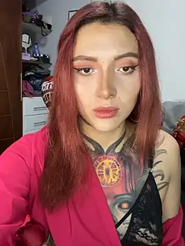 Snapshot of SelenaRouge1 chatting on 02-15-26, 03:36 SelenaRouge1 online show from 02-15-26, 03:36