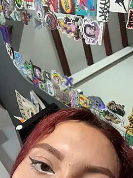 Snapshot of SelenaRouge1 chatting on 02-25-26, 02:54 SelenaRouge1 online show from 02-25-26, 02:54