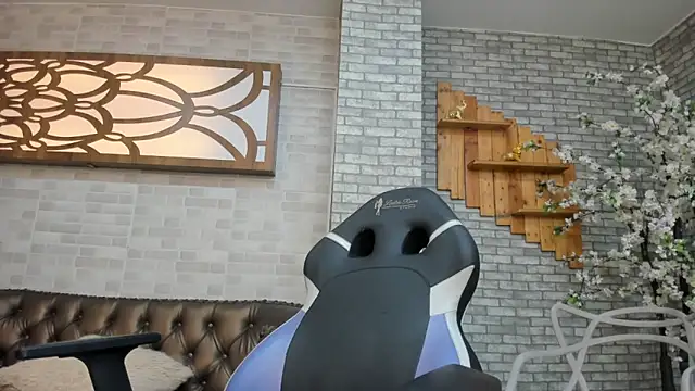 Alisonn Doll online show from 02-02-26, 06:39