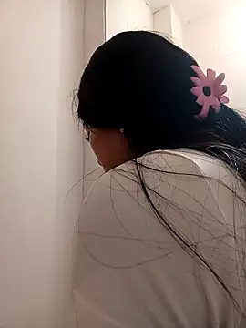 Amelia Rivas online show from 10-07-25, 03:42