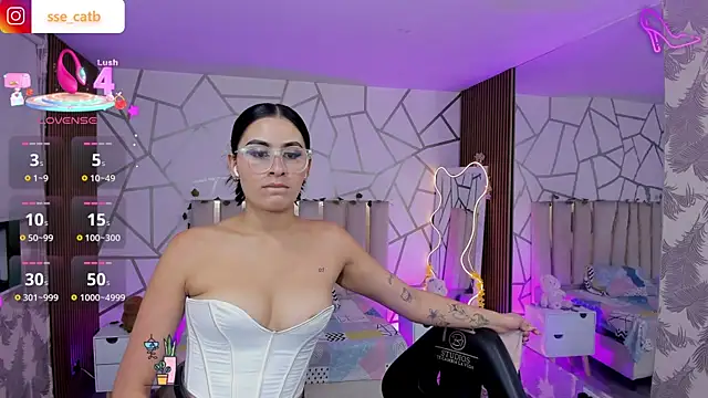 Snapshot of casse_tay chatting on 05-03-26, 03:23 casse tay online show from 05-03-26, 03:23